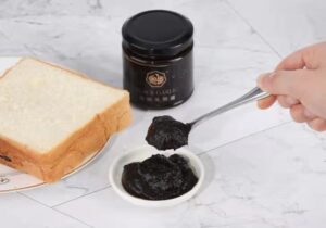 black garlic puree